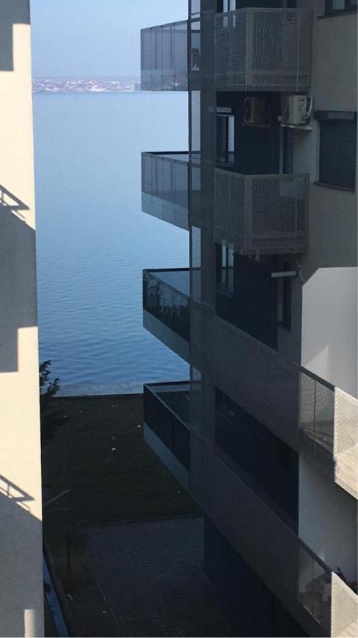 Sea Escape Apartment Mamaia Exterior photo